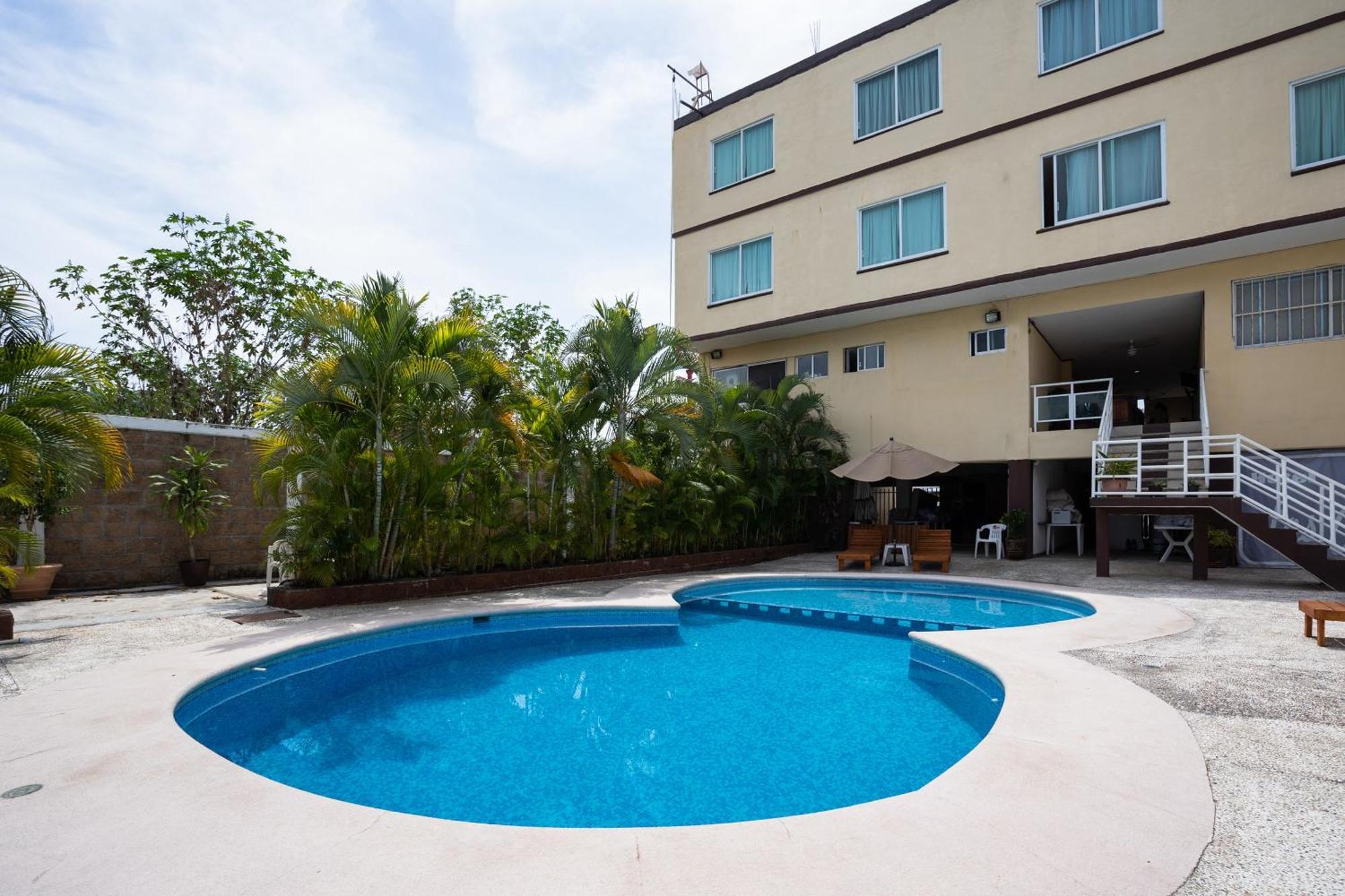 Capital O Hotel Los Caracoles, Acapulco Exterior photo